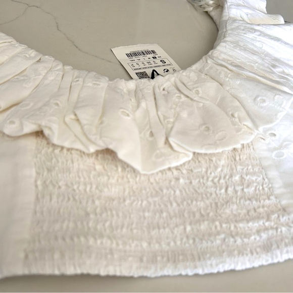 🌸2 for $40 NWT Zara Embroidered Eyelet Lace Ruffle Crop Top White Size S - Picture 11 of 17